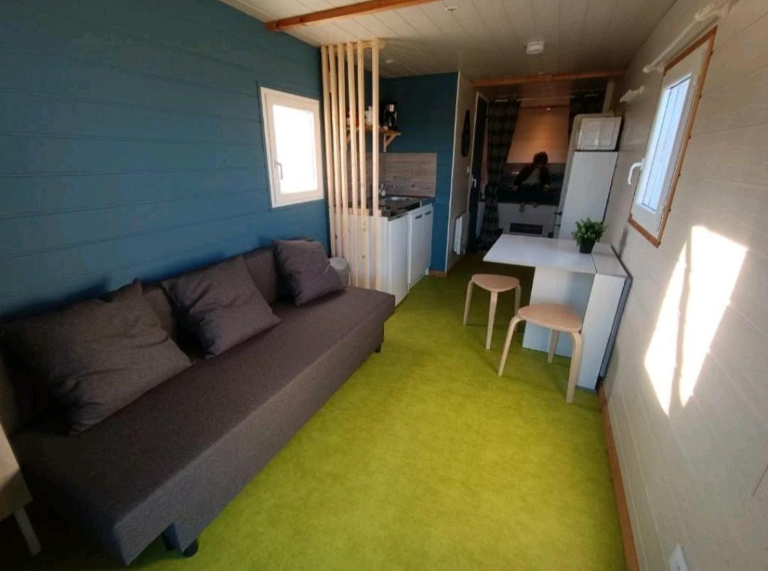 Logement Insolite Au Coeur De L'Auvergne Rochefort-Montagne Kültér fotó