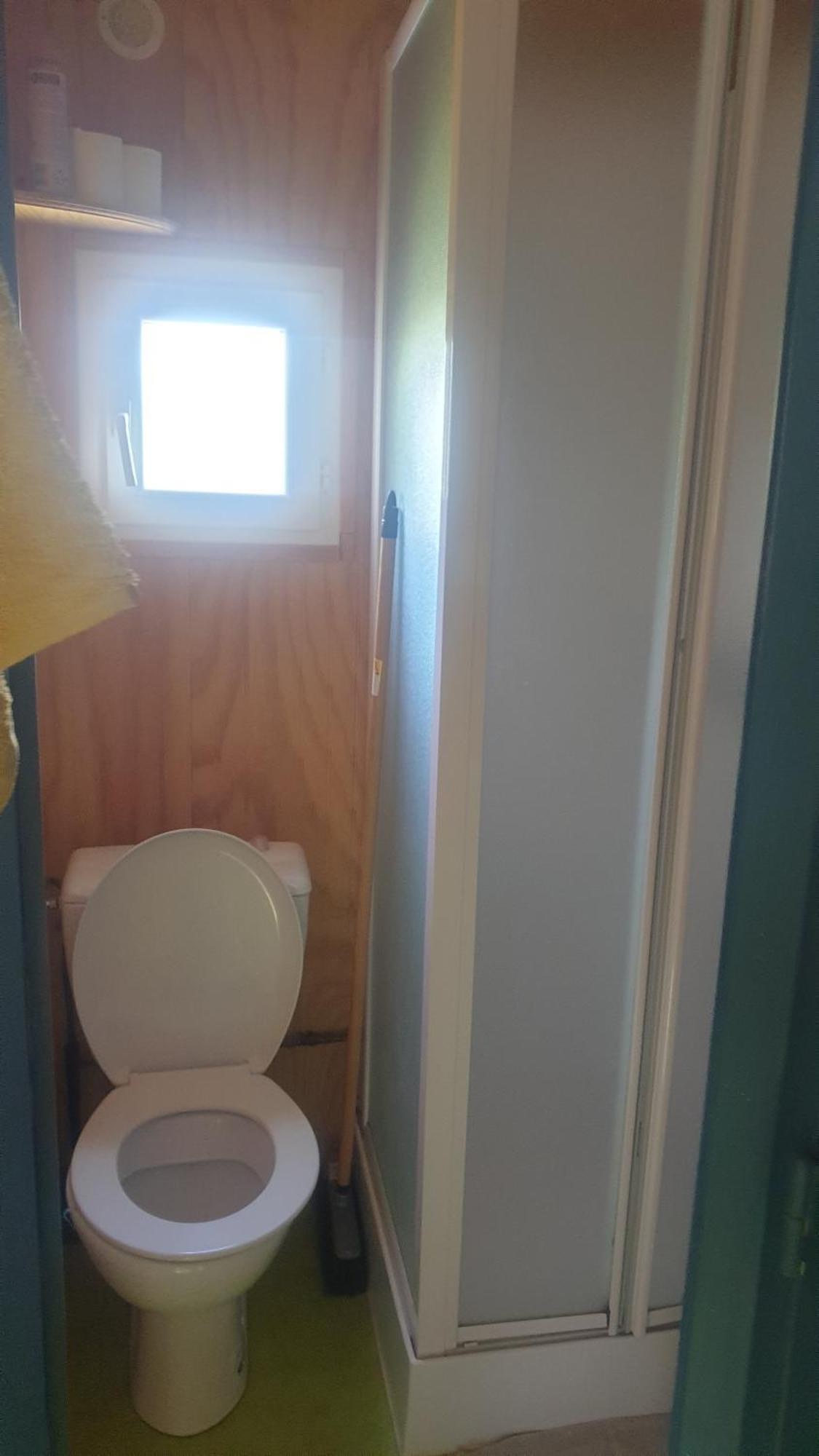 Logement Insolite Au Coeur De L'Auvergne Rochefort-Montagne Kültér fotó