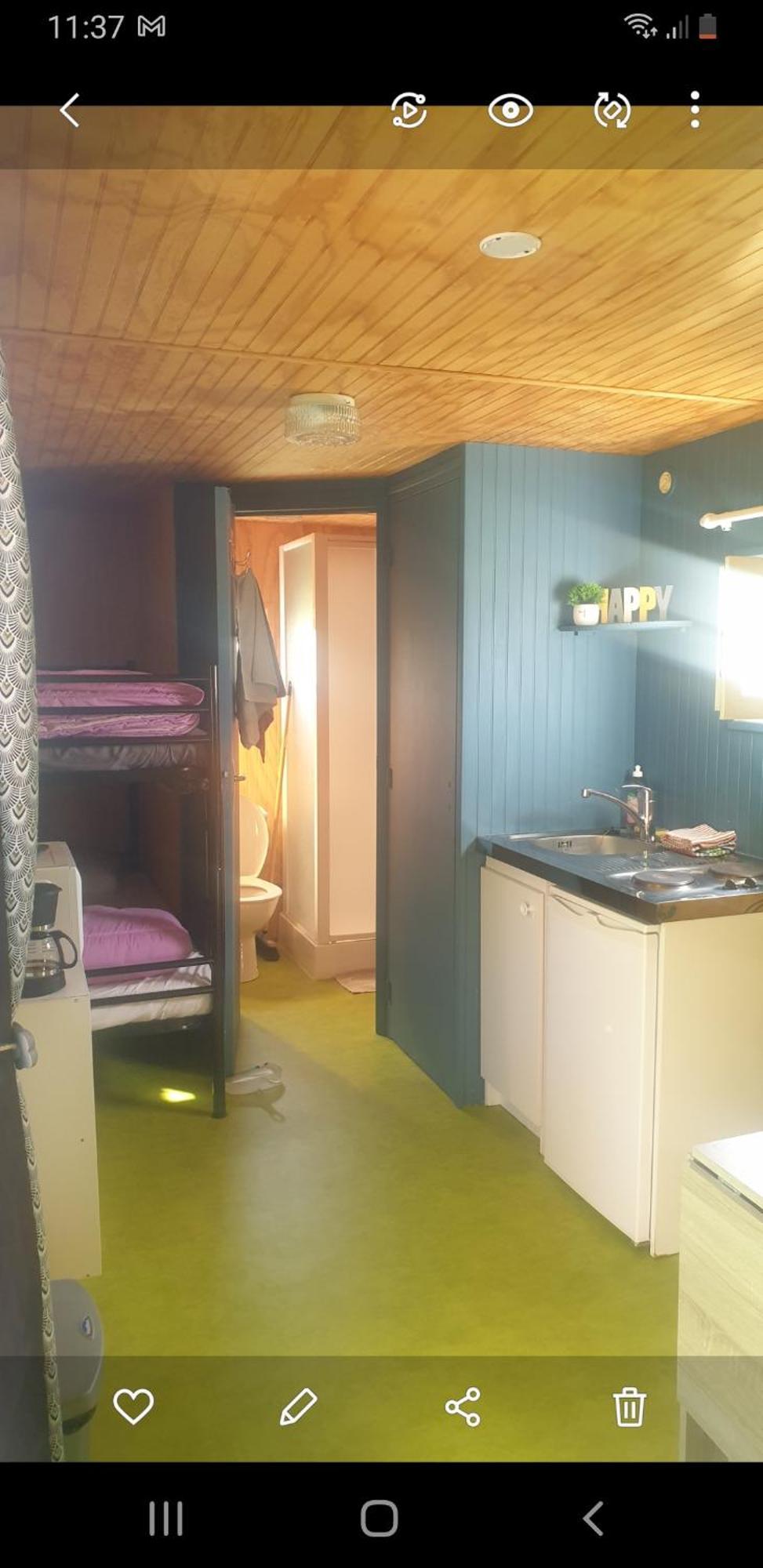 Logement Insolite Au Coeur De L'Auvergne Rochefort-Montagne Kültér fotó
